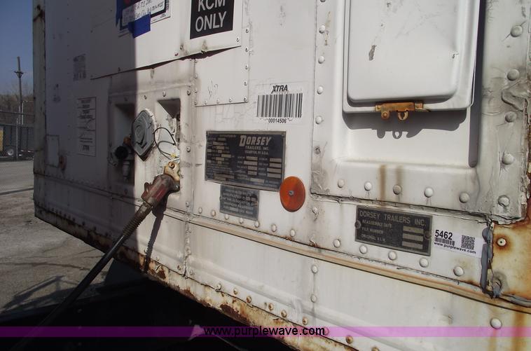 image for item 5462 1982 Dorsey 48' trailer