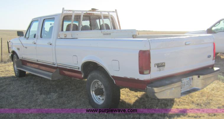 image for item 3406 1997 Ford F350 XLT crew cab pickup truck