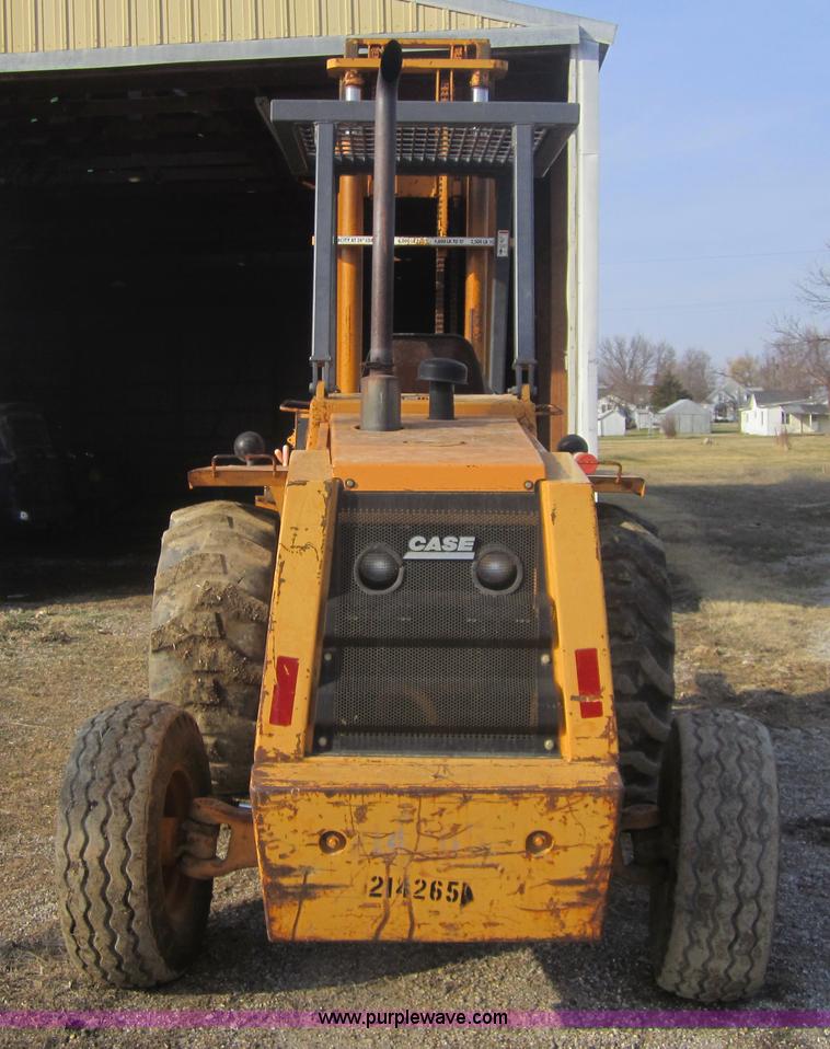 image for item 4000 Case 586E forklift