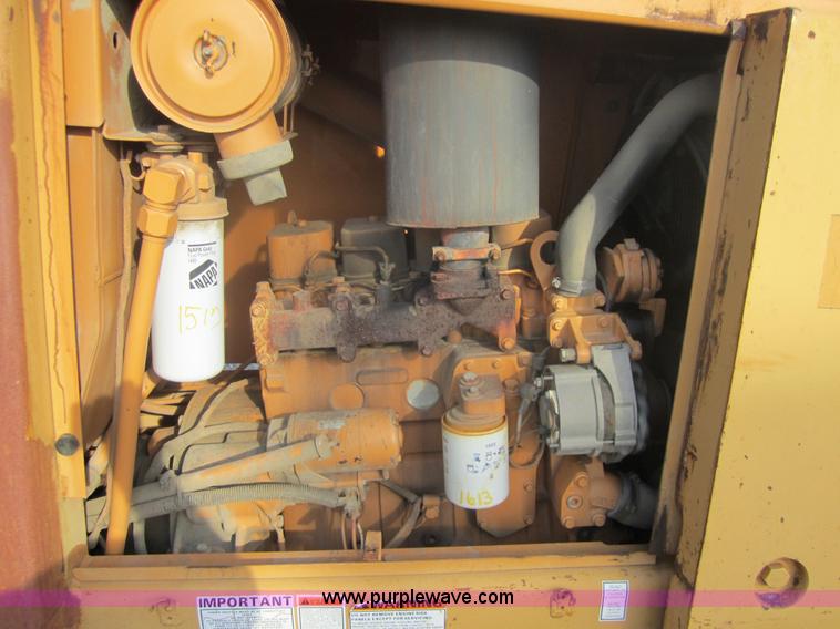 image for item 4000 Case 586E forklift