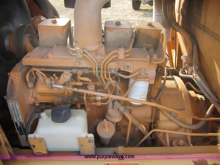 image for item 4000 Case 586E forklift