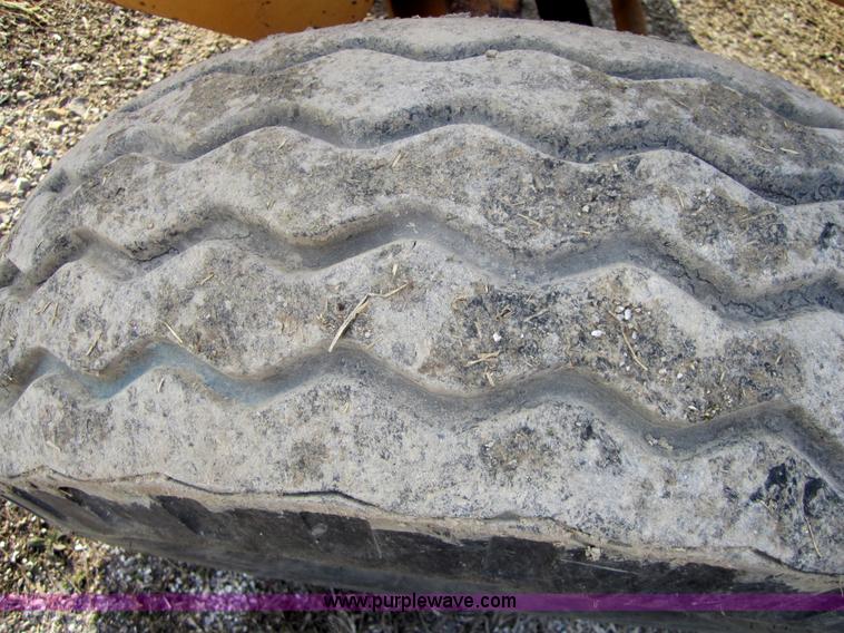 image for item 4000 Case 586E forklift