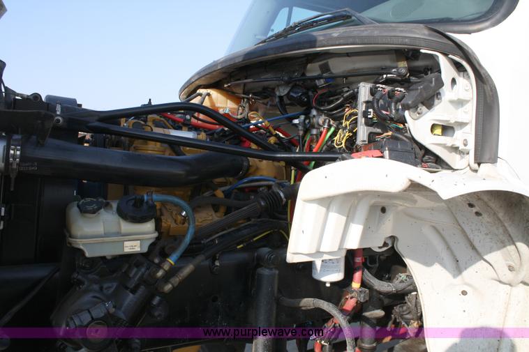 image for item 4892 2004 Freightliner M2 utility truck