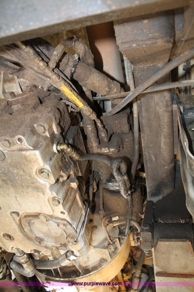 image for item 4892 2004 Freightliner M2 utility truck