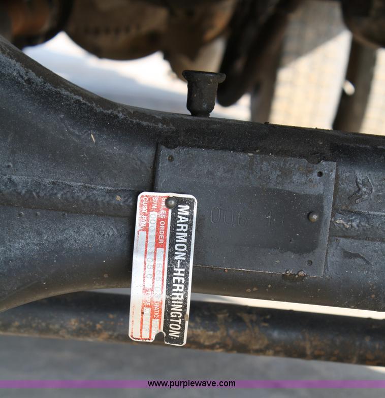 image for item 4892 2004 Freightliner M2 utility truck