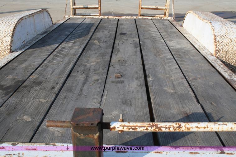 image for item 4894 1990 Holden double axle trencher trailer