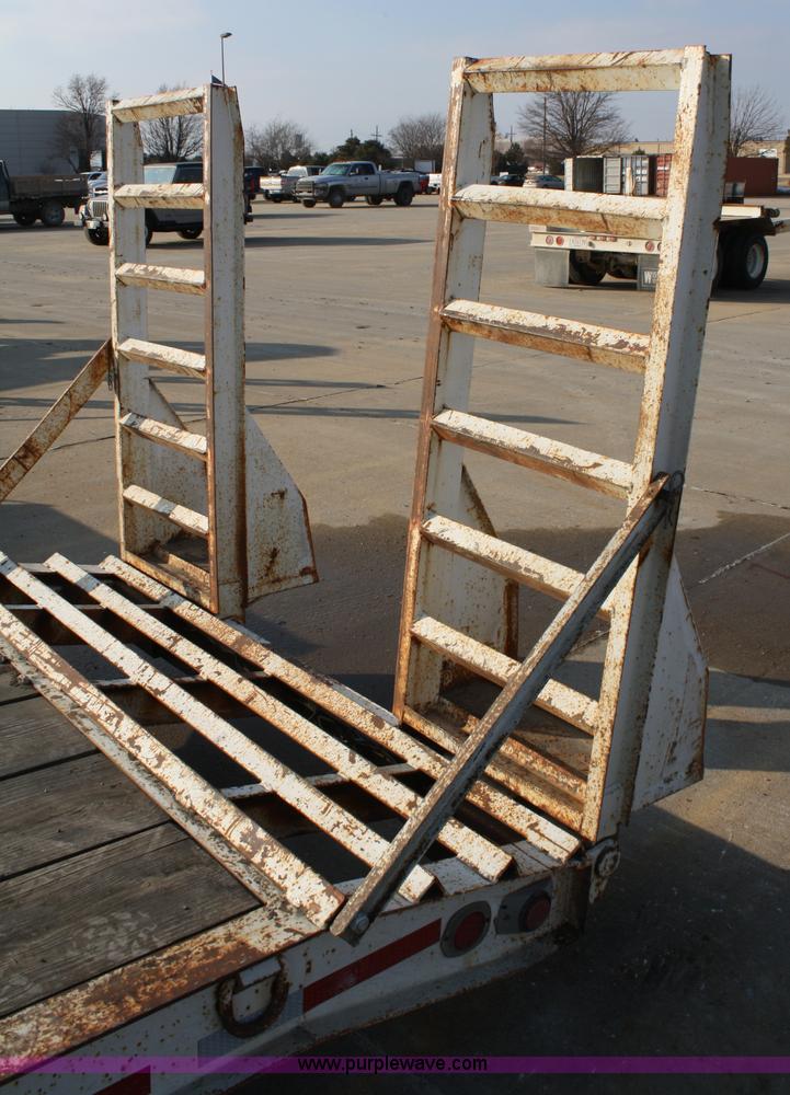 image for item 4894 1990 Holden double axle trencher trailer