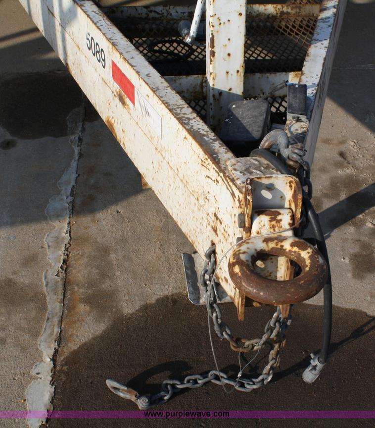 image for item 4898 2005 Starlite trailer