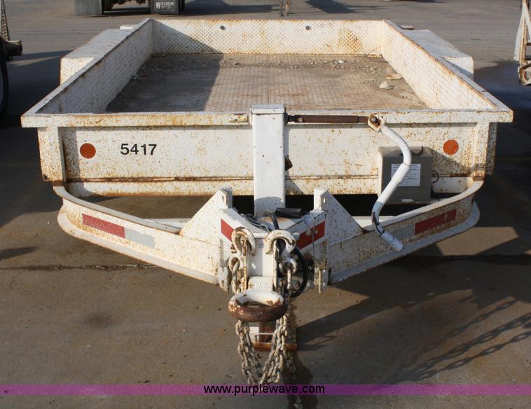 image for item 4899 1993 material trailer