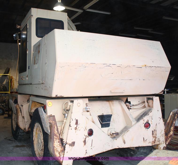 image for item 4908 1989 Case 1085B mobile excavator