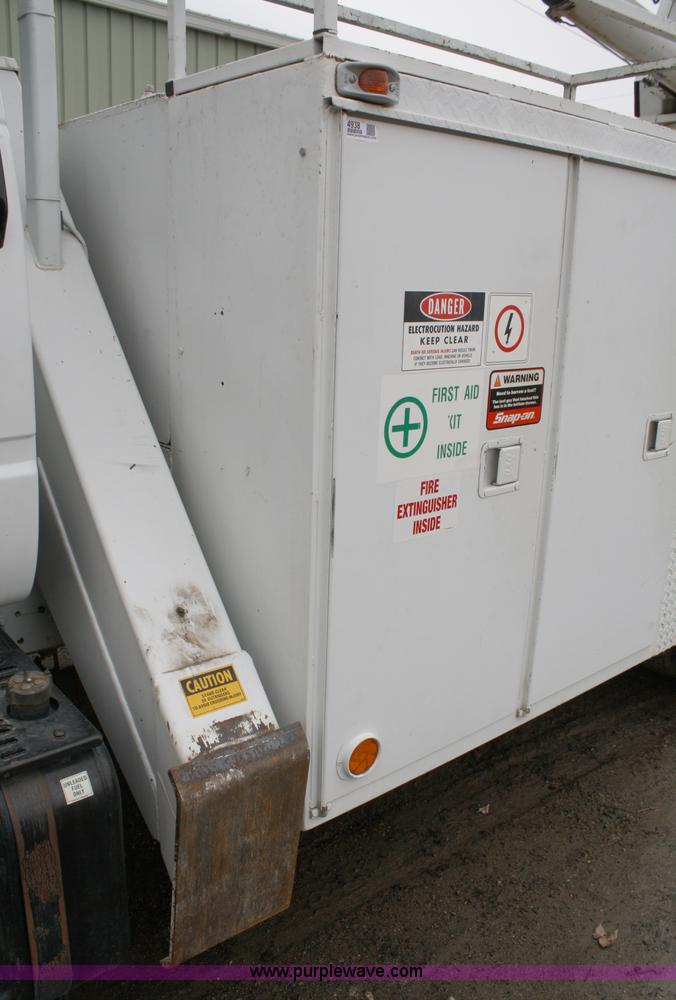 image for item 4938 1993 Texoma TX245T digger derrick bed