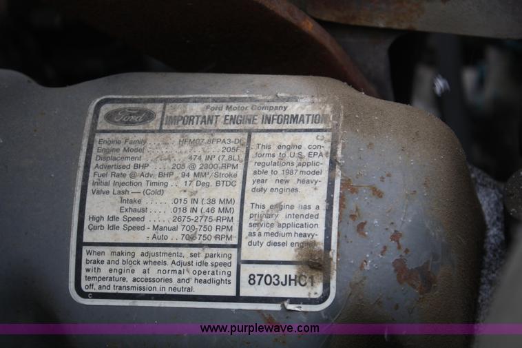 image for item 4944 1987 Ford LN8000 service truck