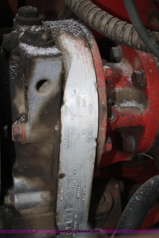 image for item 4945 1979 International 2275 service truck