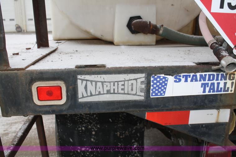 image for item 4945 1979 International 2275 service truck