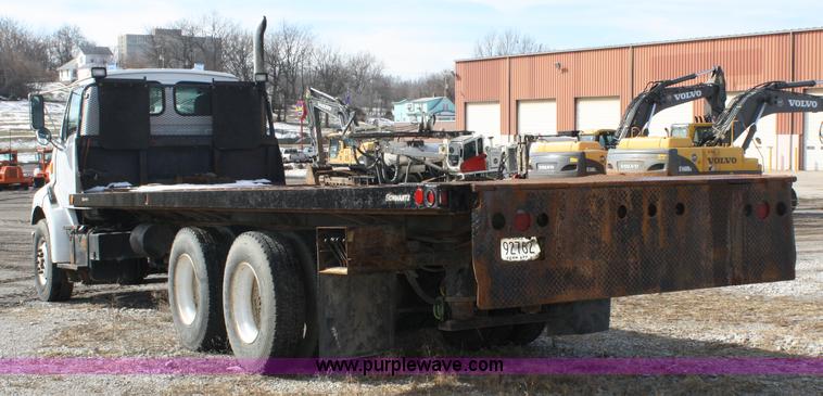 image for item 4948 2000 Sterling LT8500 rollback truck