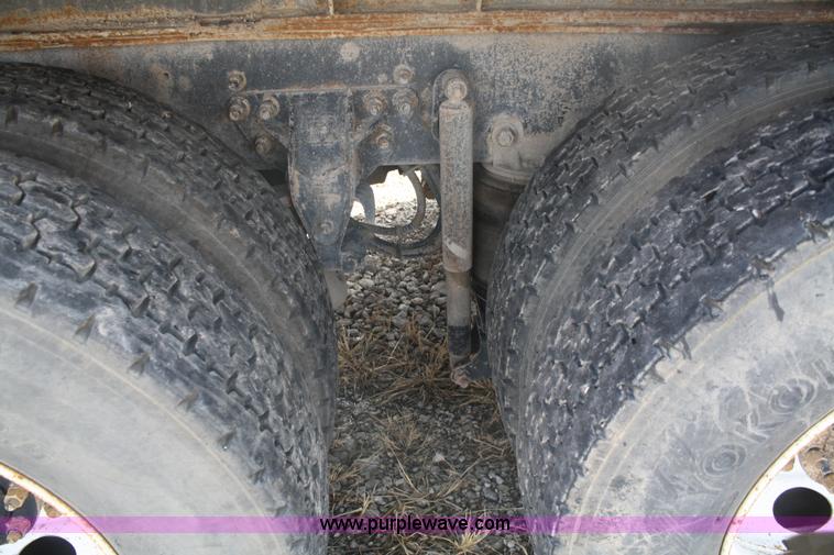 image for item 4948 2000 Sterling LT8500 rollback truck