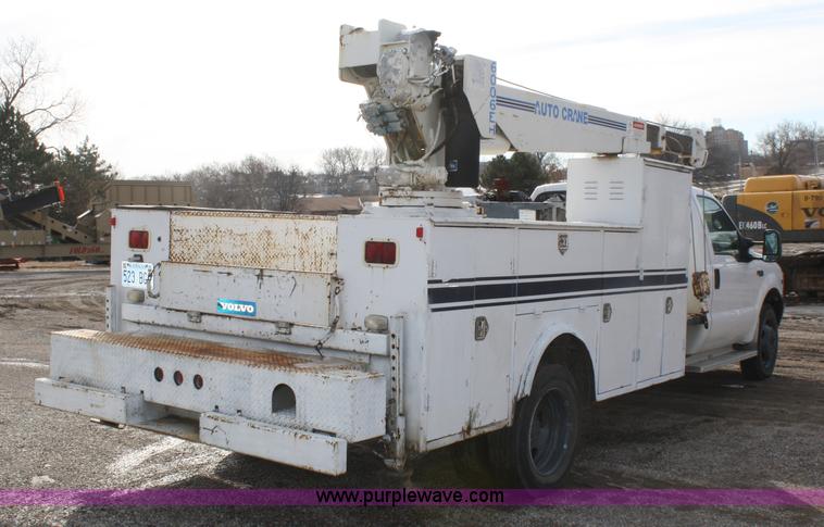 image for item 4949 1998 Ford F550 Super Duty utility truck