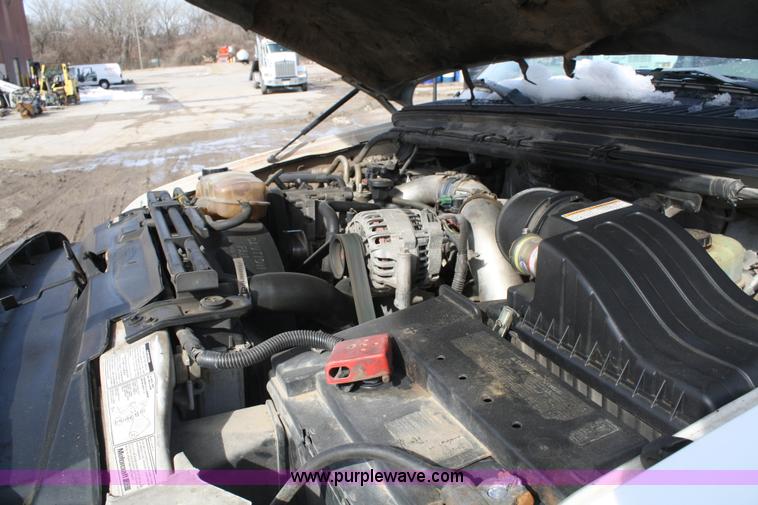 image for item 4949 1998 Ford F550 Super Duty utility truck