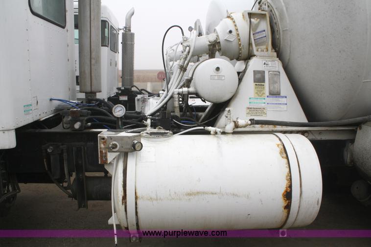 image for item 4970 1992 Kenworth W900 cement truck