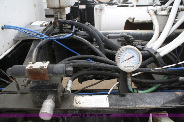 image for item 4970 1992 Kenworth W900 cement truck