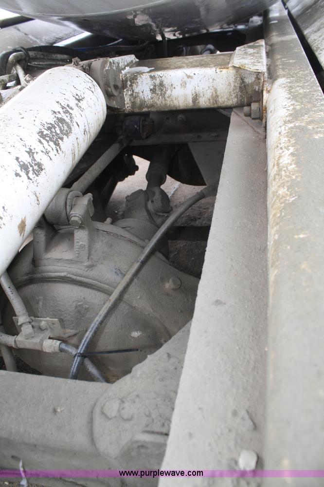 image for item 4970 1992 Kenworth W900 cement truck