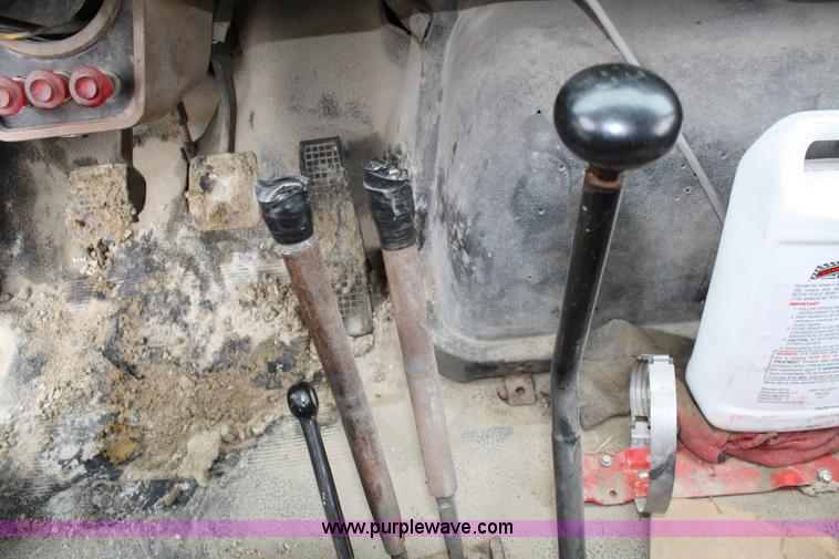 image for item 4971 1988 Ford F800 dump truck