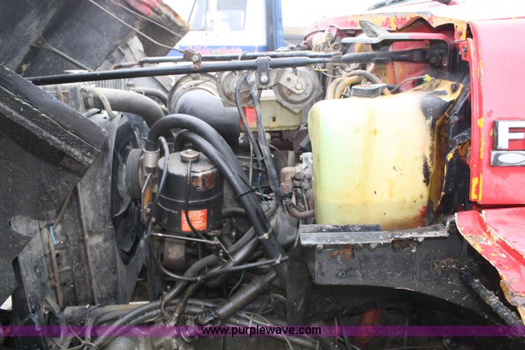 image for item 4971 1988 Ford F800 dump truck