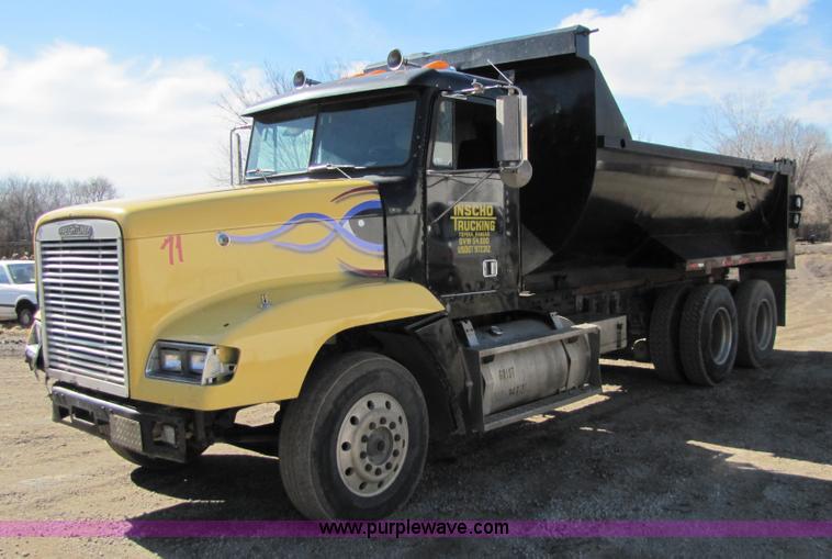 image for item 5191 1990 Freightliner FLD dump truck
