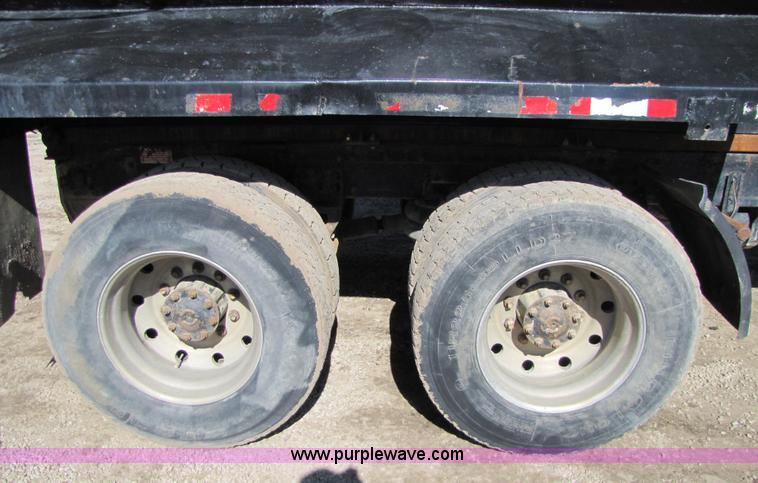 image for item 5191 1990 Freightliner FLD dump truck