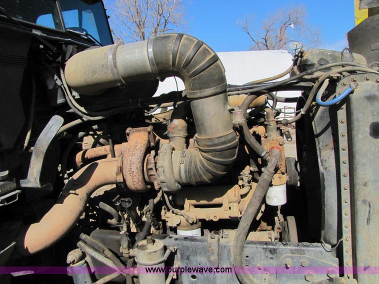 image for item 5191 1990 Freightliner FLD dump truck