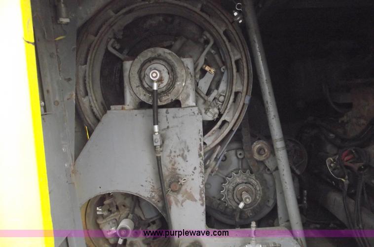 image for item 5376 1976 Lima 50-SC 50 ton crawler crane