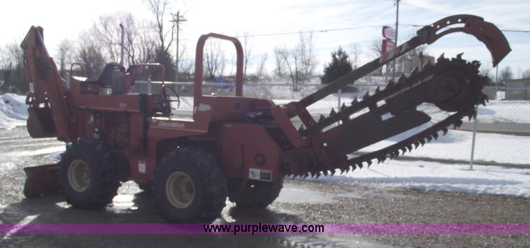 image for item 5426 Ditch Witch 6510 trencher