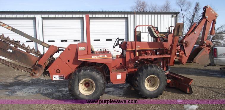 image for item 5426 Ditch Witch 6510 trencher