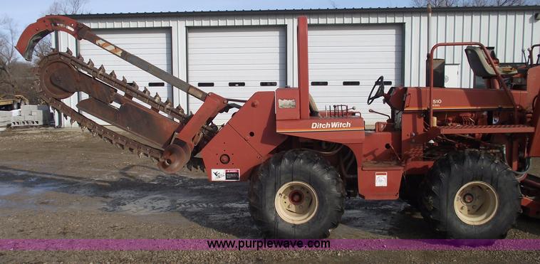 image for item 5426 Ditch Witch 6510 trencher