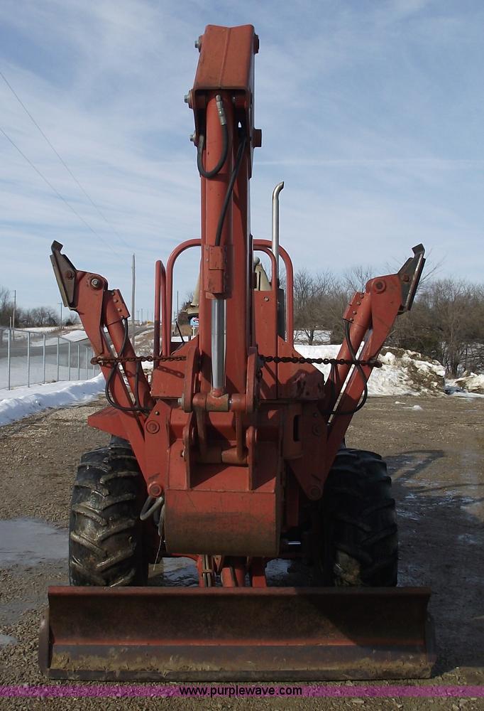image for item 5426 Ditch Witch 6510 trencher