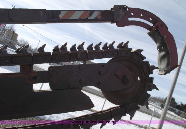 image for item 5426 Ditch Witch 6510 trencher
