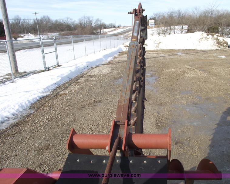 image for item 5426 Ditch Witch 6510 trencher