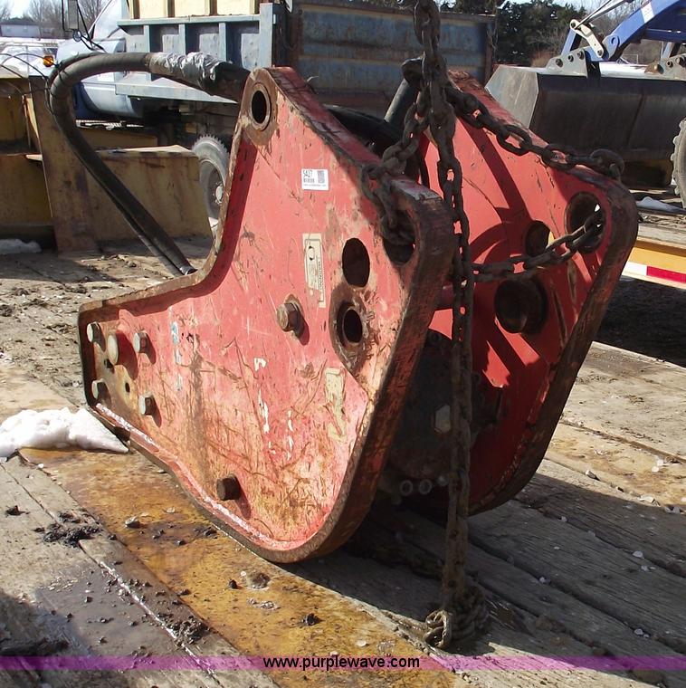 image for item 5427 Uni-ram S-25 backhoe breaker