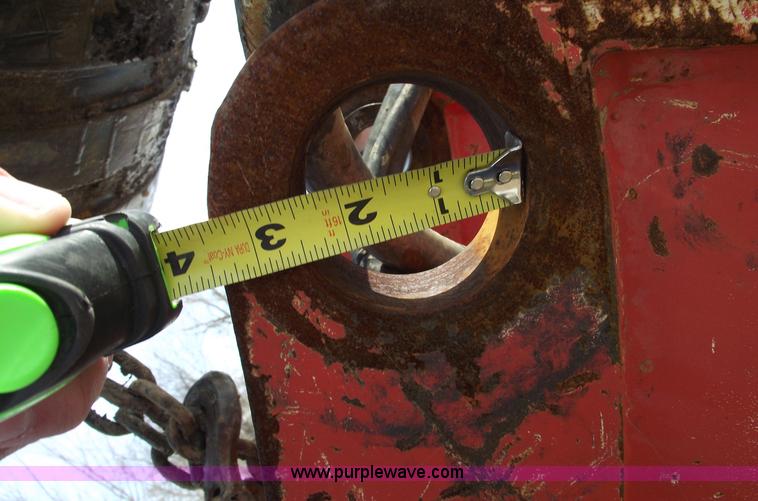 image for item 5427 Uni-ram S-25 backhoe breaker