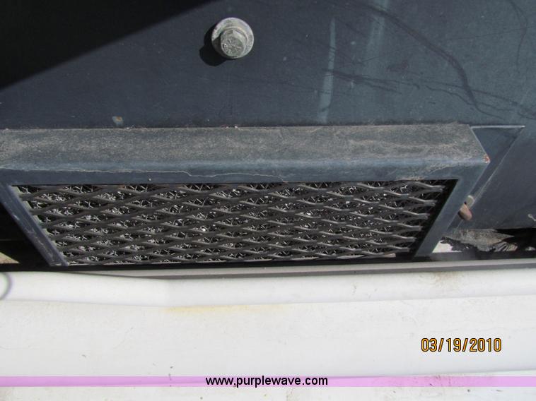 image for item 7500 1992 Bobcat 753 skid steer