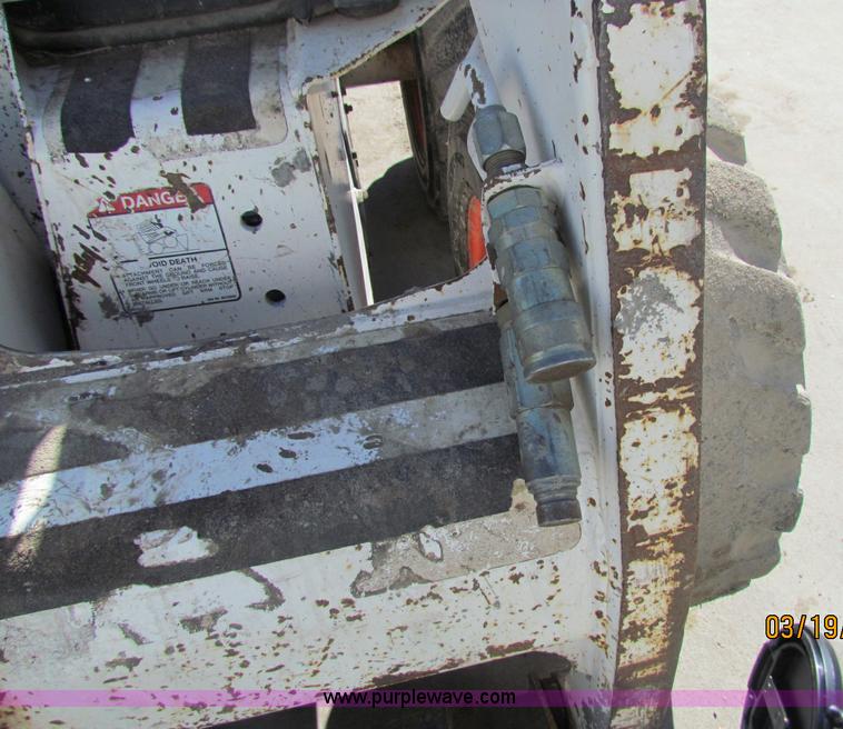 image for item 7500 1992 Bobcat 753 skid steer