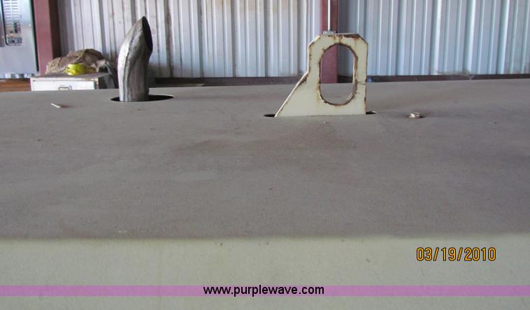 image for item 7502 1999 Ingersoll Rand P185WJD air compressor