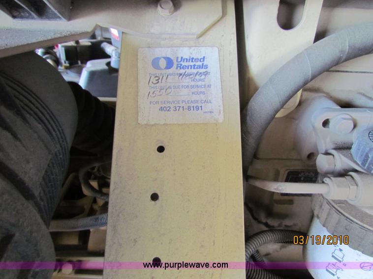 image for item 7502 1999 Ingersoll Rand P185WJD air compressor