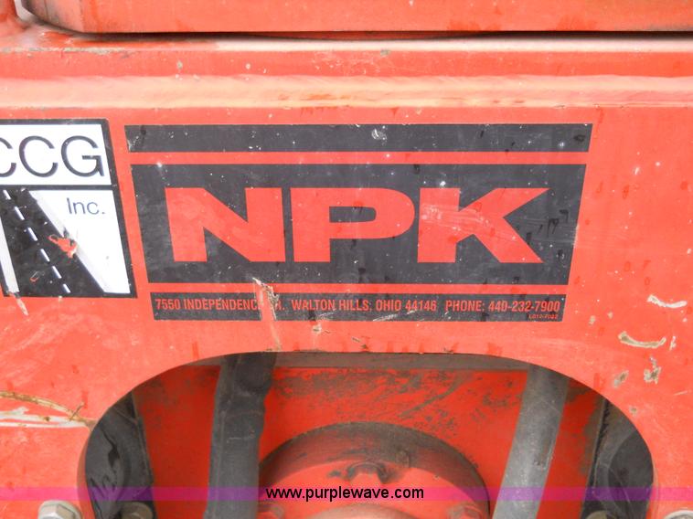 image for item 7785 NPK C-8B plate compactor with mounting bracket