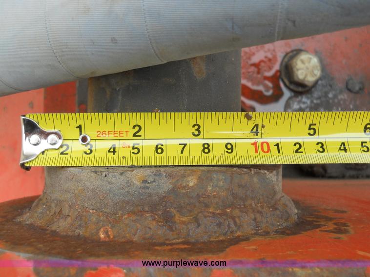 image for item 7785 NPK C-8B plate compactor with mounting bracket