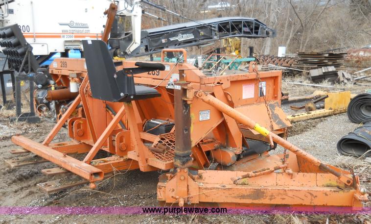 image for item 7787 Midland Machinery SM shoulder maintainer