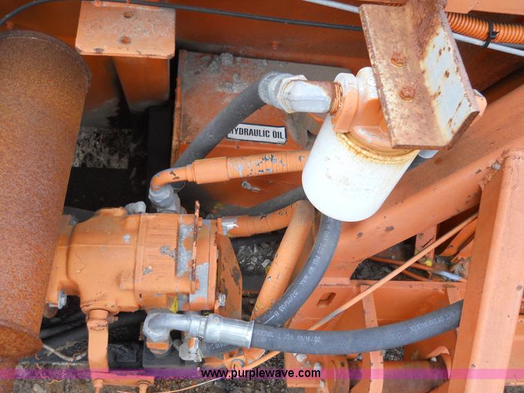 image for item 7787 Midland Machinery SM shoulder maintainer