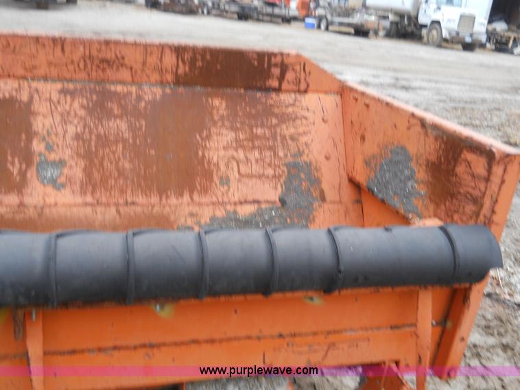 image for item 7787 Midland Machinery SM shoulder maintainer