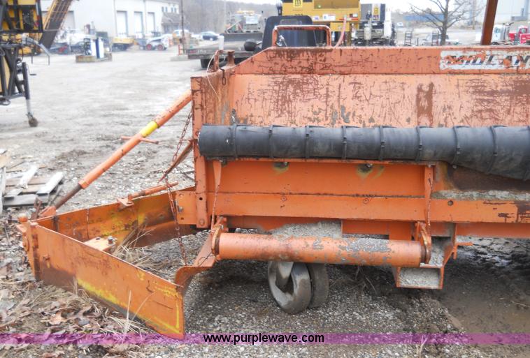 image for item 7787 Midland Machinery SM shoulder maintainer