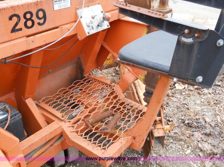 image for item 7787 Midland Machinery SM shoulder maintainer